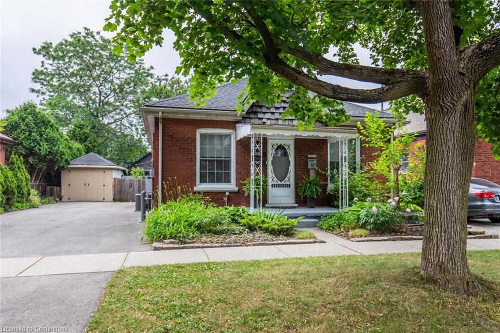 163 Campbell Street Property Photo 2