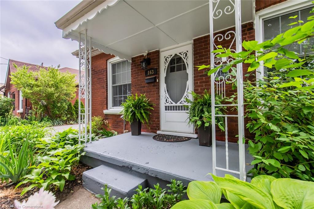 163 Campbell Street Property Photo 3