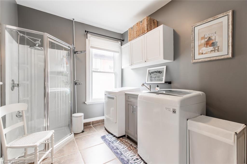 163 Campbell Street Property Photo 13