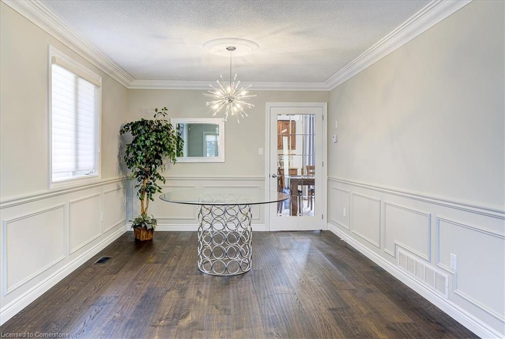 162 Locheed Drive Property Photo 16