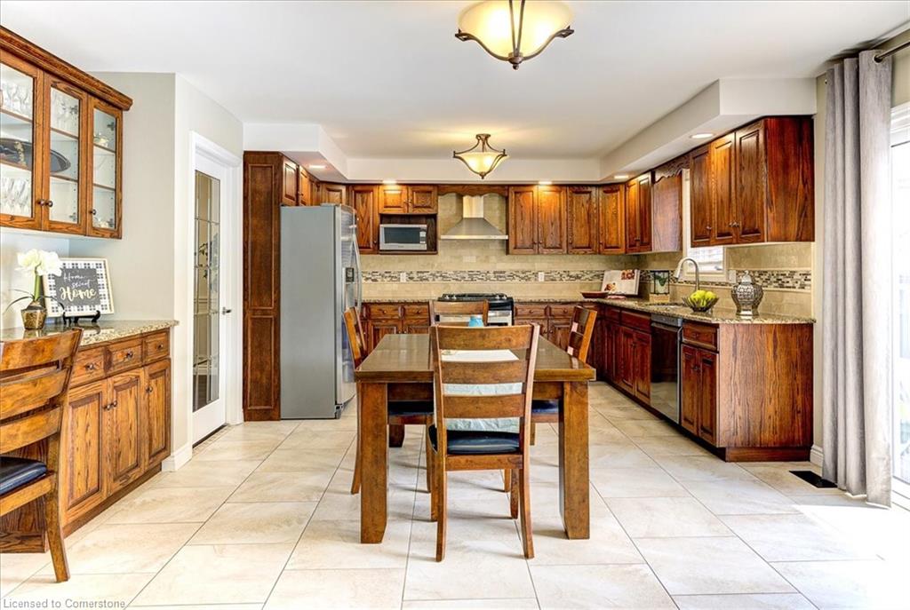 162 Locheed Drive Property Photo 18