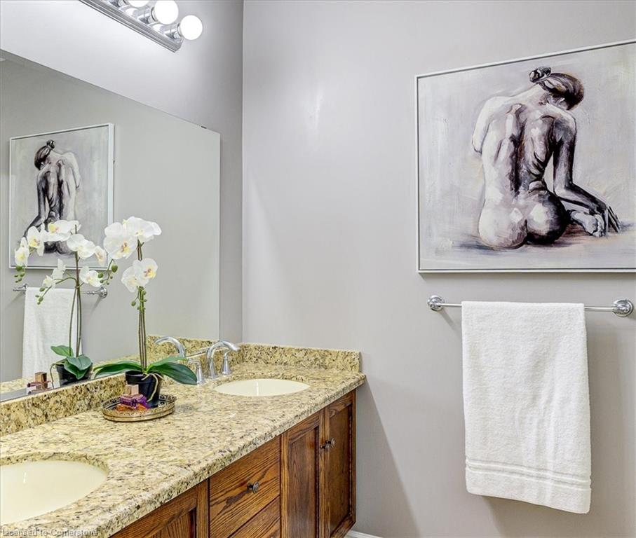 162 Locheed Drive Property Photo 33