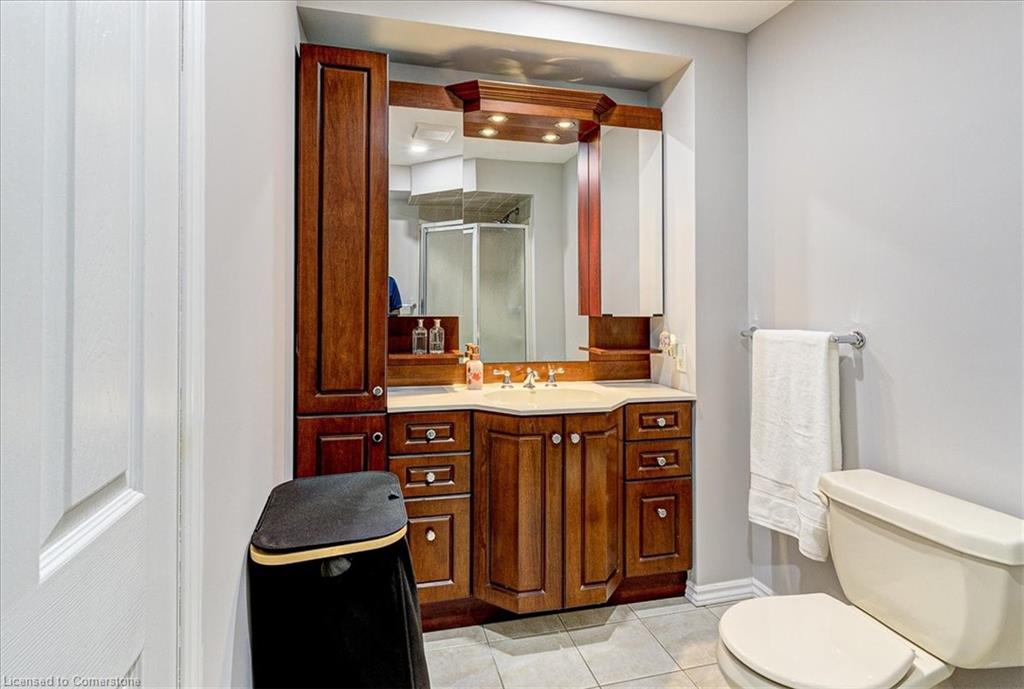 162 Locheed Drive Property Photo 43