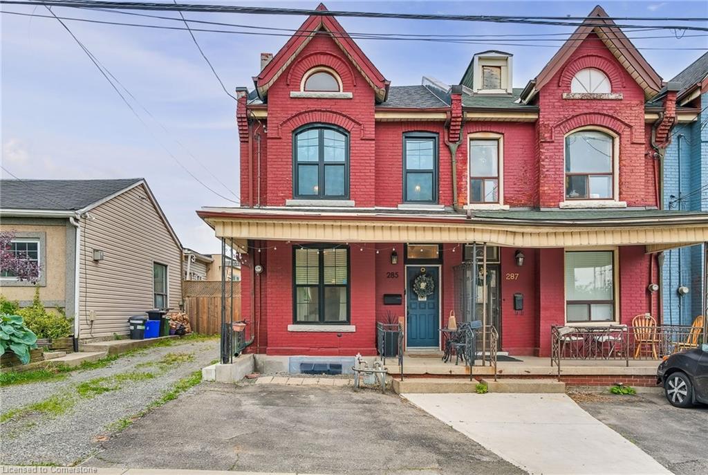 285 Bay Street N Property Photo 2