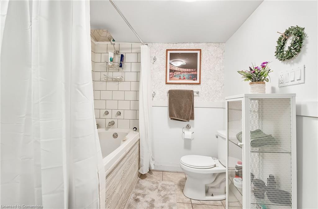 285 Bay Street N Property Photo 40