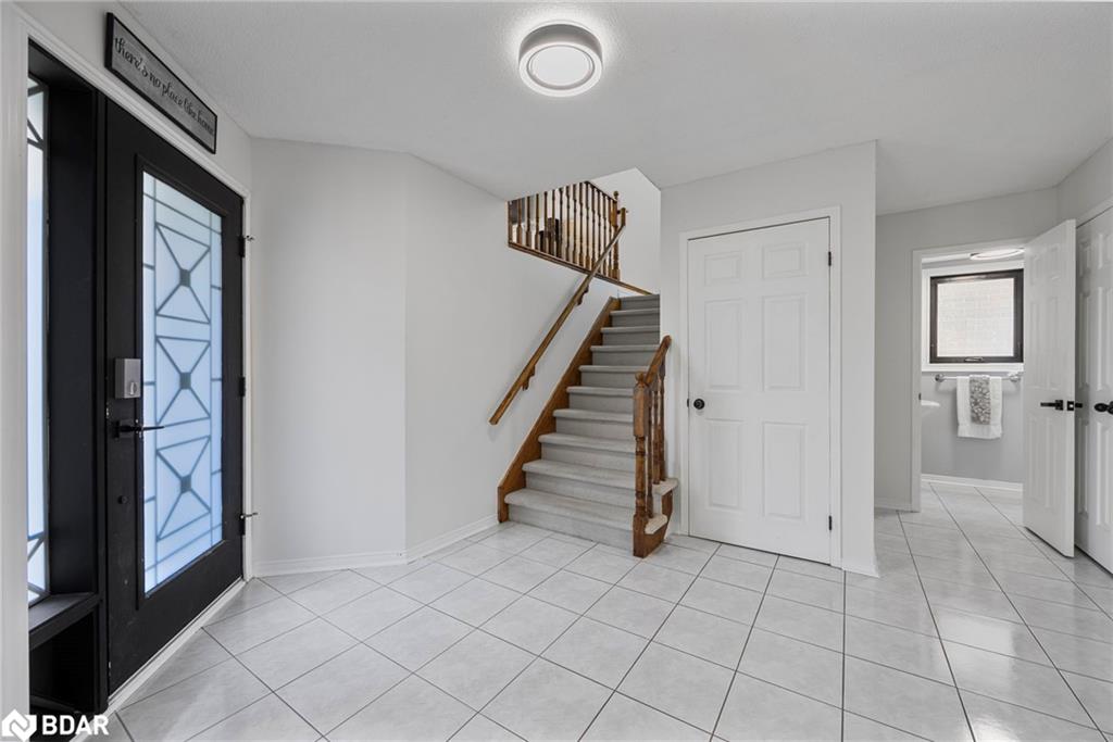 32 Black Willow Drive Property Photo 3