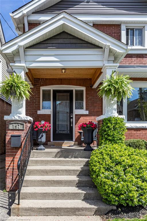 197 Balmoral Avenue S Property Photo 4