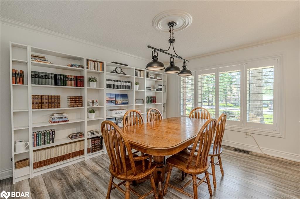 1166 Sunnidale Road Property Photo 8