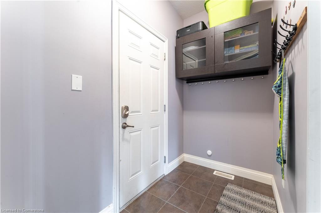 34 Adencliffe Street Property Photo 20