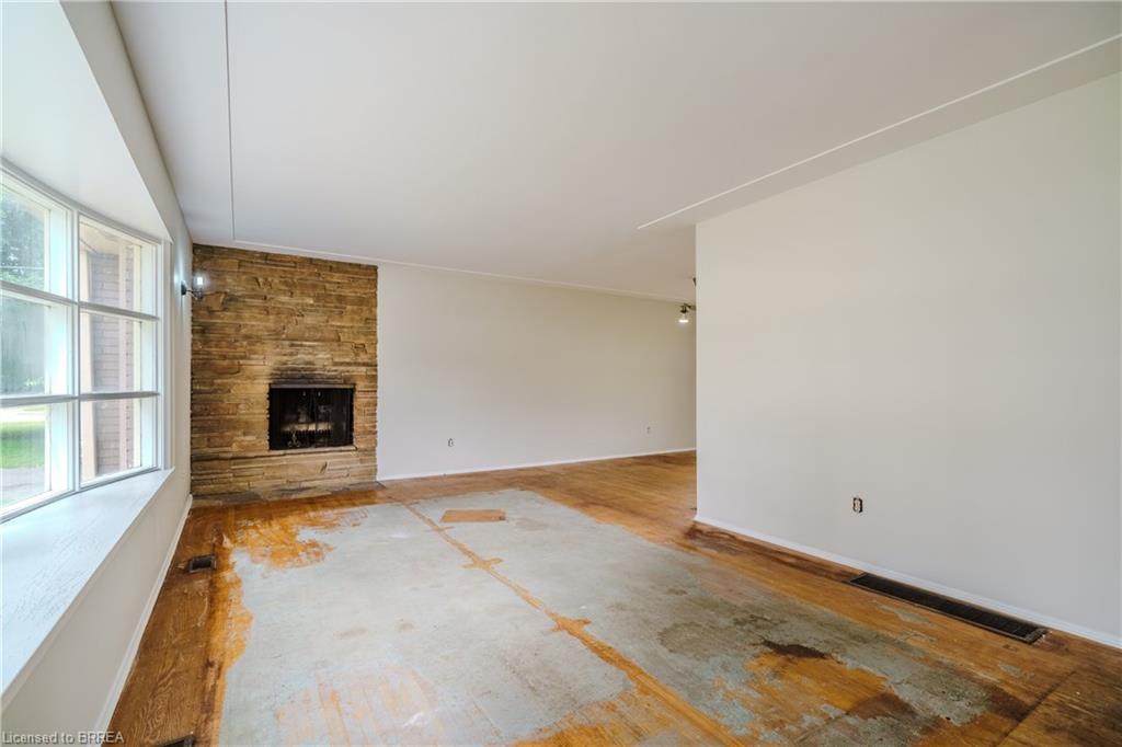 234 Grand Street Property Photo 5