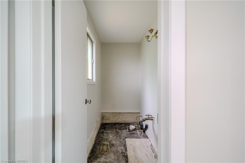 234 Grand Street Property Photo 13