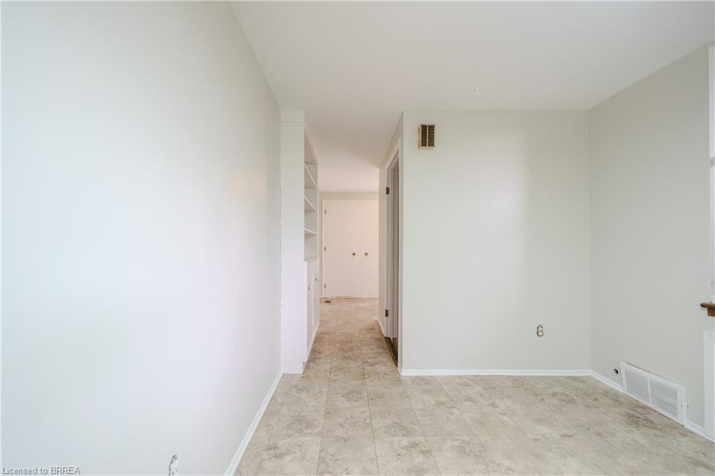 234 Grand Street Property Photo 14