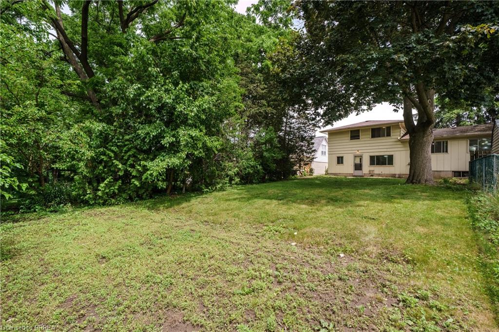 234 Grand Street Property Photo 23