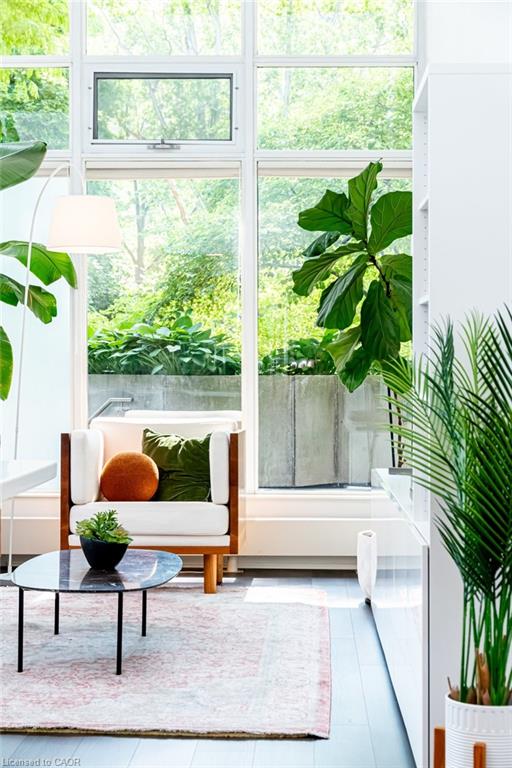 102-66 Bay Street S Property Photo 10