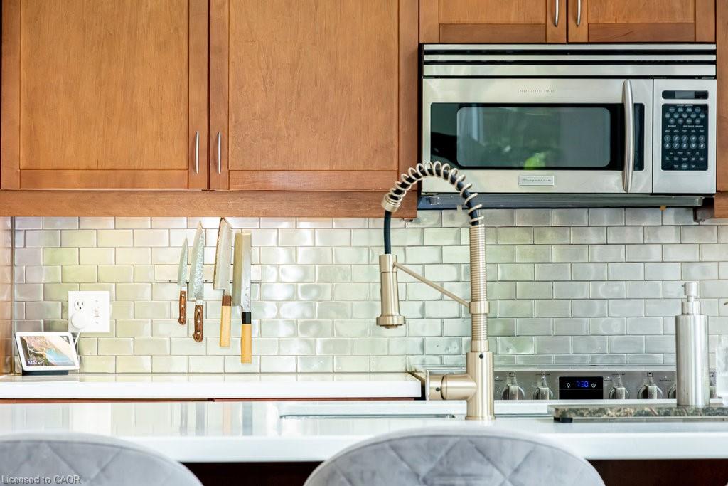 102-66 Bay Street S Property Photo 19