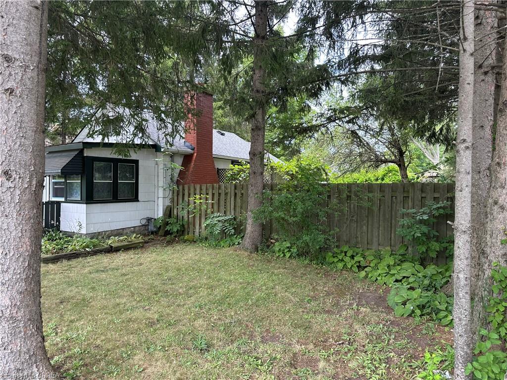 3852 Roxborough Avenue Property Photo 37