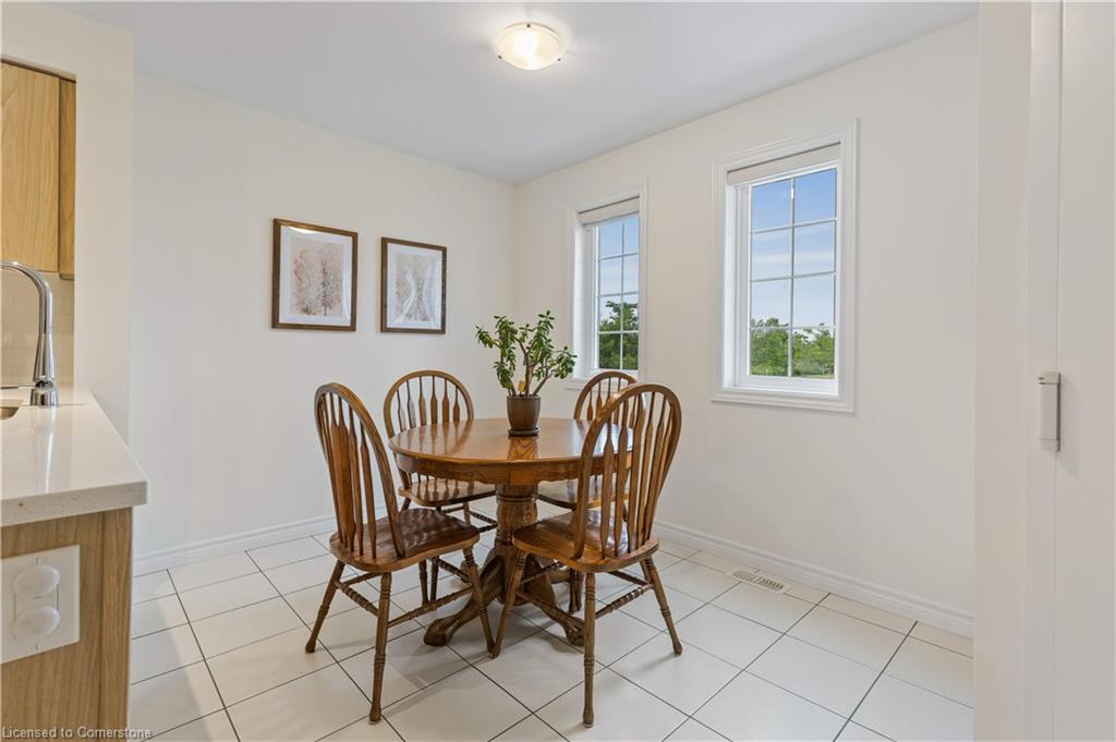 19a-85 Mullin Drive Property Photo 6