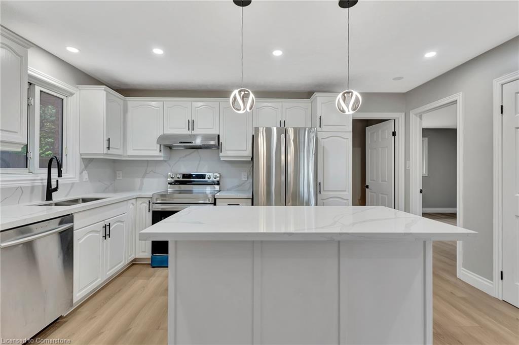 126 Highland Road W Property Photo 9