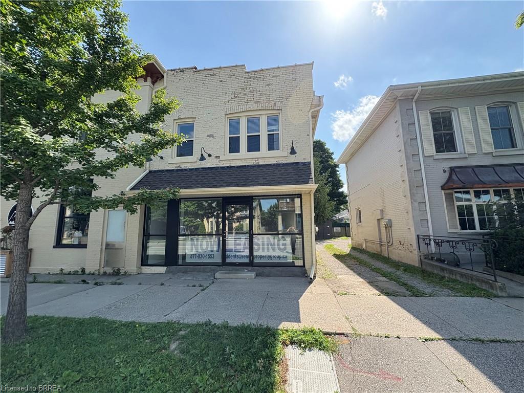 2-178 Brant Avenue Property Photo 2