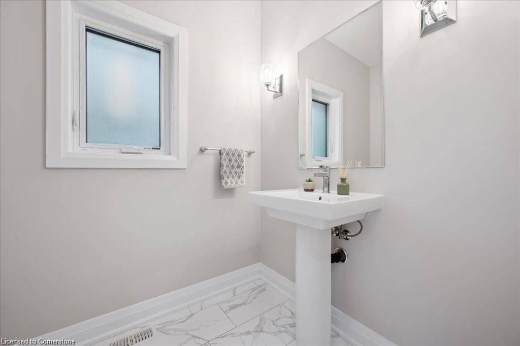 43 Ian Ormston Drive Property Photo 18