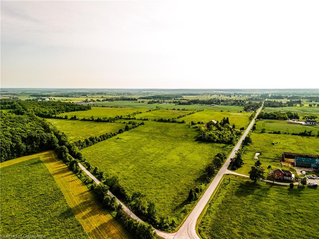 404302 Concession 20 Property Photo 4