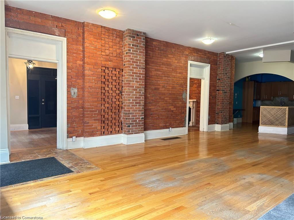 1b-222 Main Street W Property Photo 9