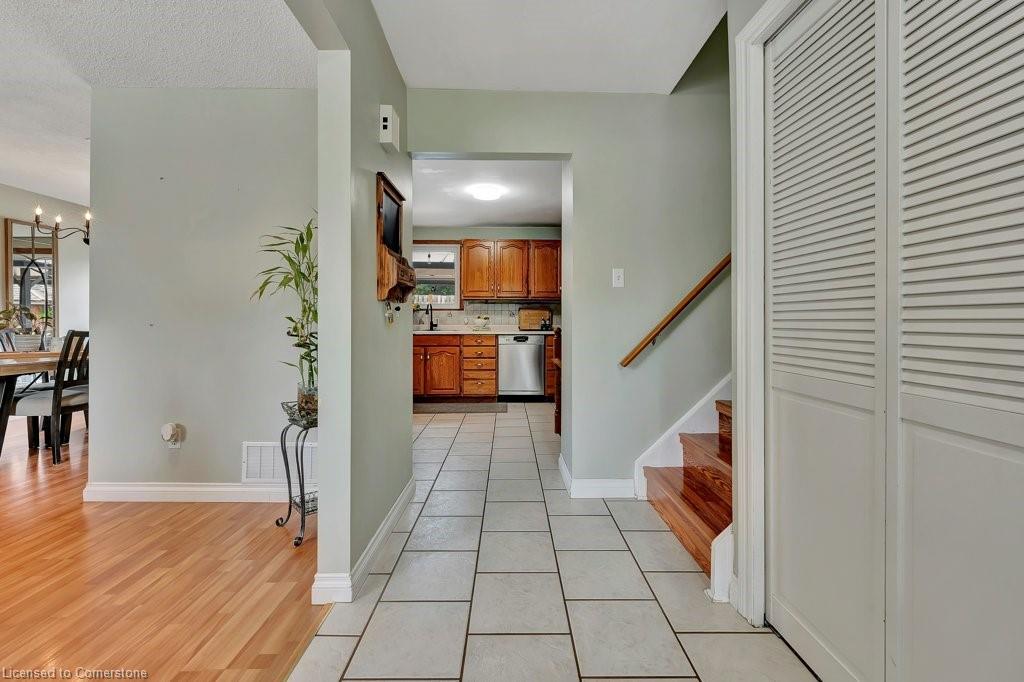 77 Magnolia Drive Property Photo 6