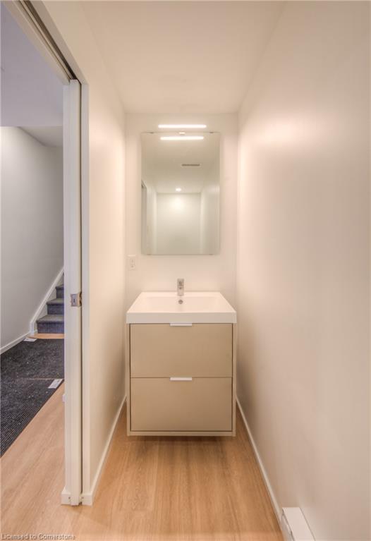 26 King Street E Property Photo 6