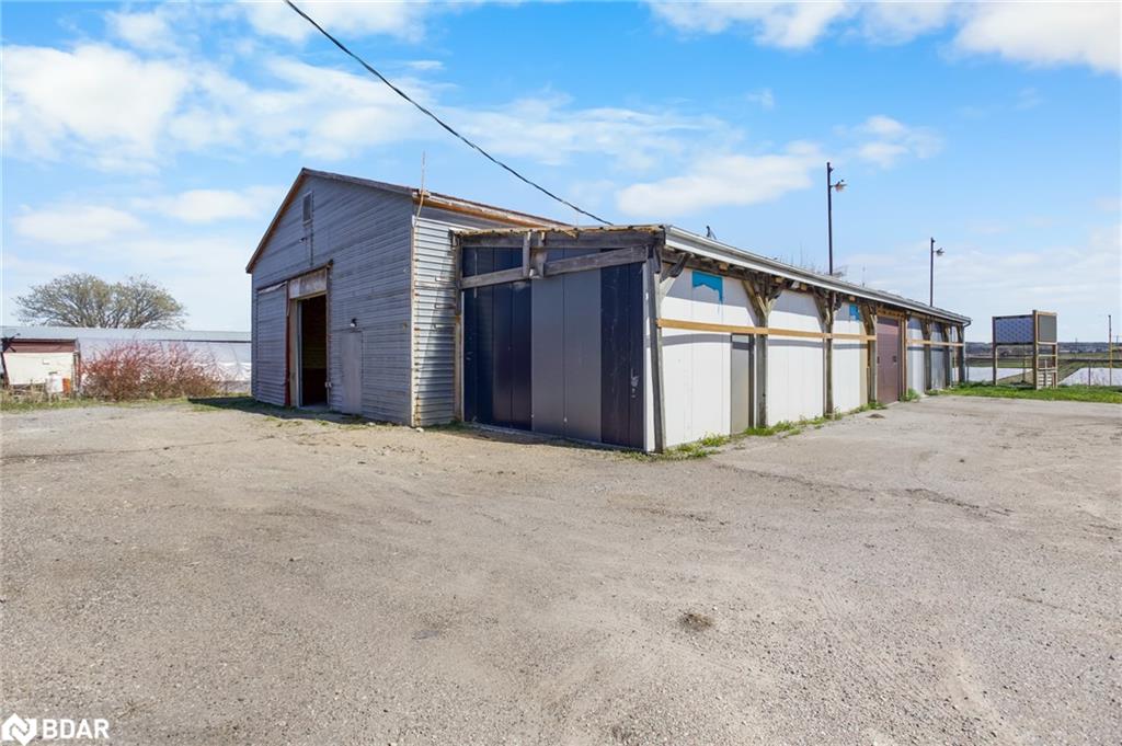 1153 Canal Road Property Photo 15