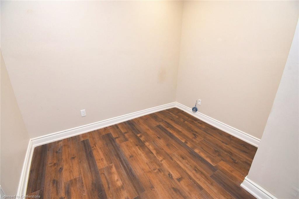 242 James Street S Property Photo 15