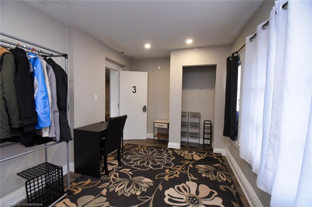 242 James Street S Property Photo 24