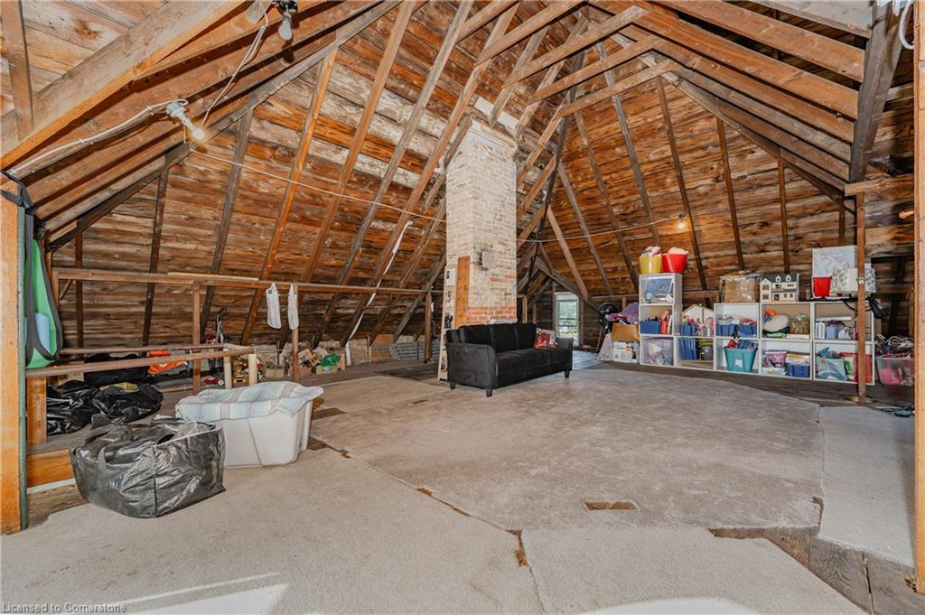 415 Wallace Avenue N Property Photo 42