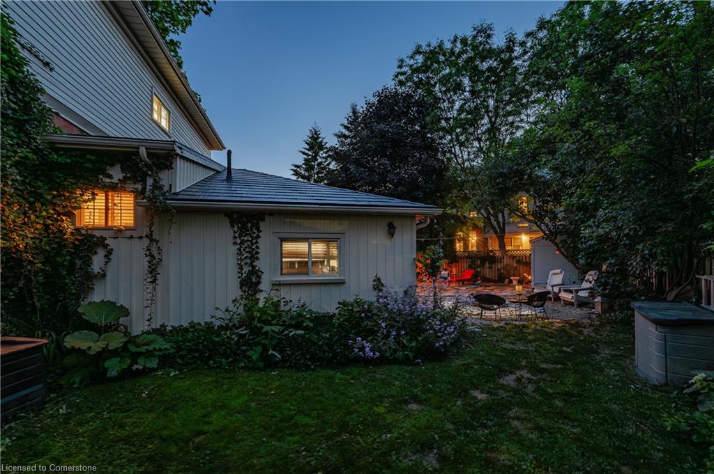 415 Wallace Avenue N Property Photo 47