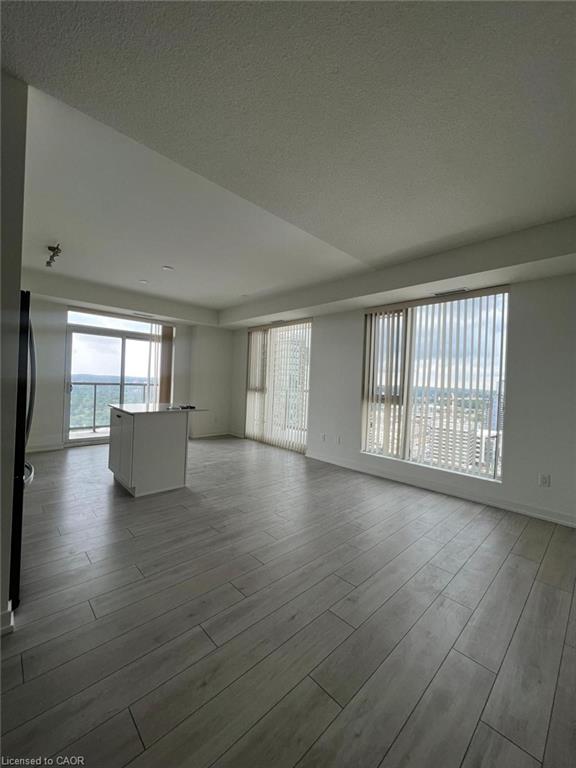 2309-55 Duke Street West Street Property Photo 11