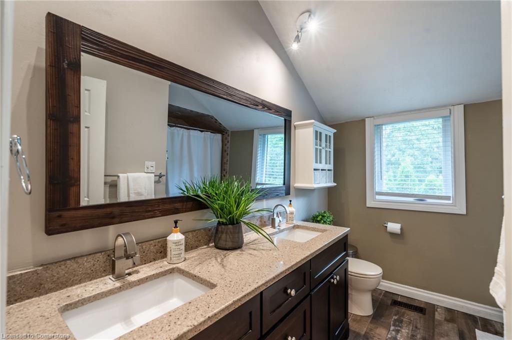 173 Cayuga Avenue Property Photo 22