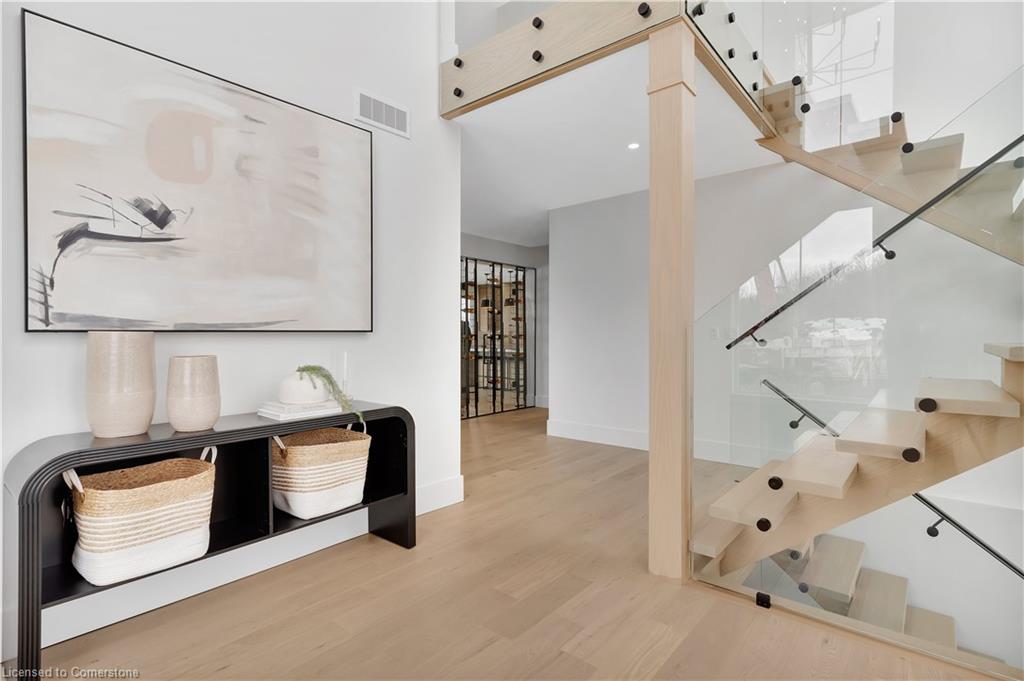 50 Avery Place Property Photo 4