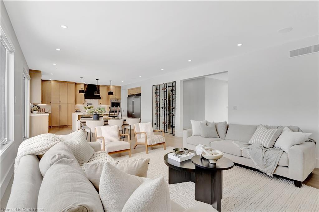 50 Avery Place Property Photo 12