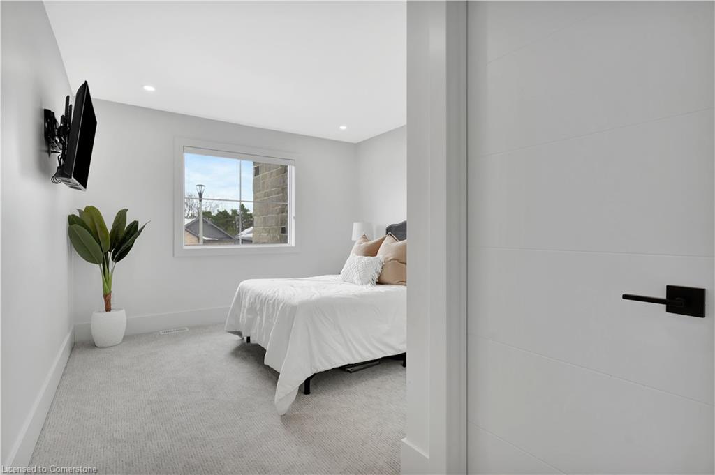 50 Avery Place Property Photo 31
