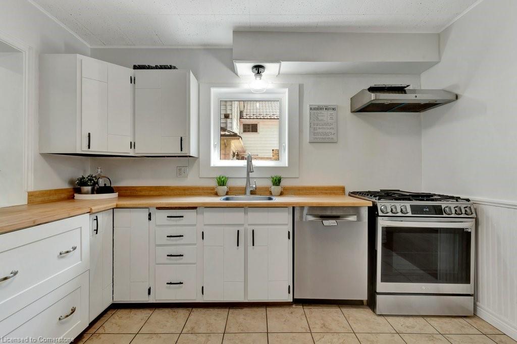 405 Margaret Street Property Photo 11
