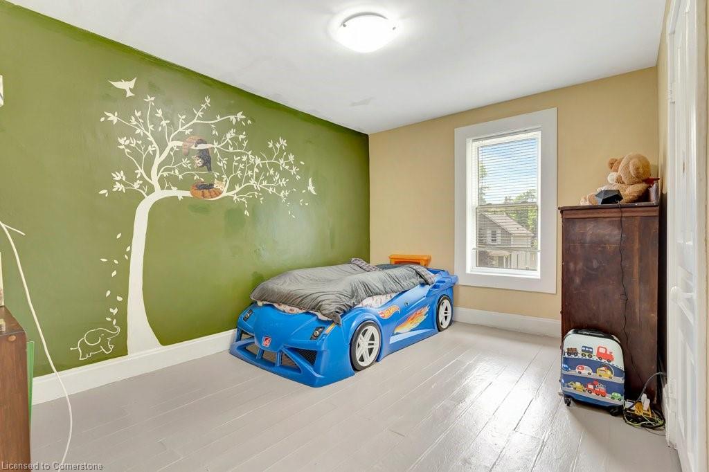 405 Margaret Street Property Photo 24