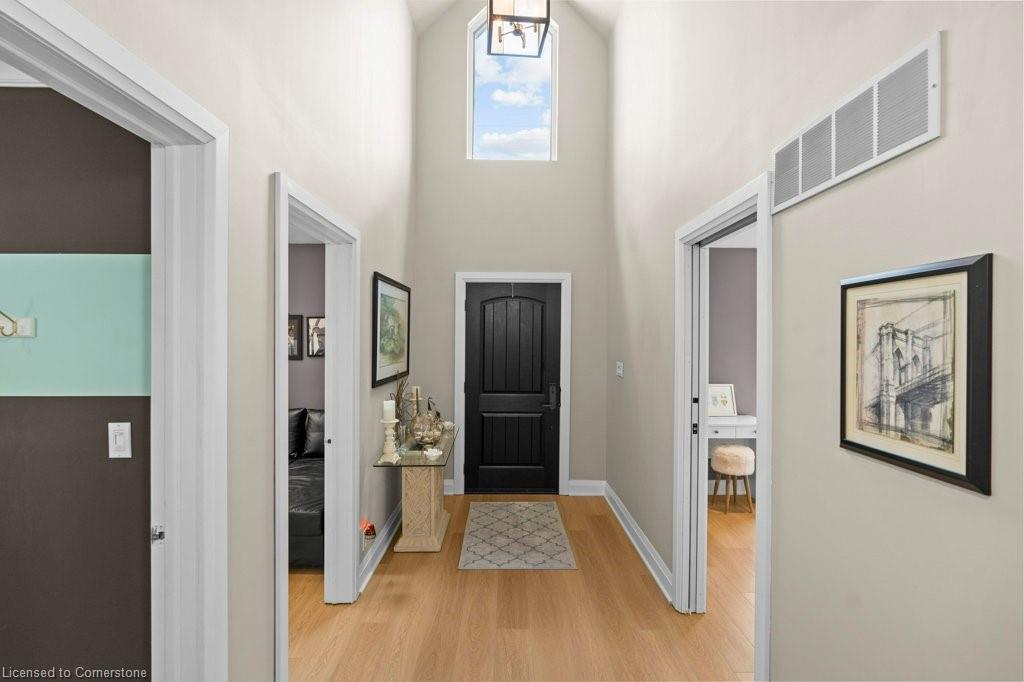 61 Lake Avenue N Property Photo 14