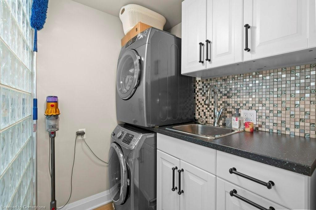 61 Lake Avenue N Property Photo 25