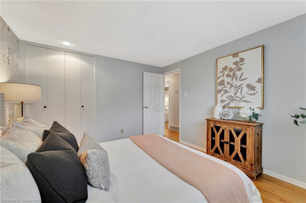 364 Boxbury Drive Property Photo 18