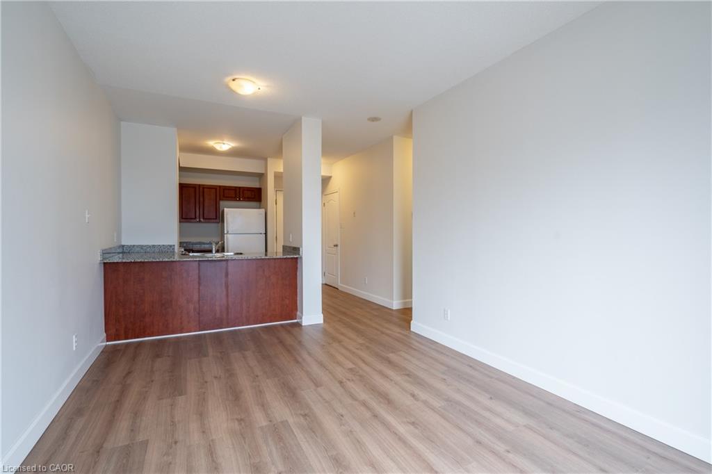 1206-135 James Street S Property Photo 16