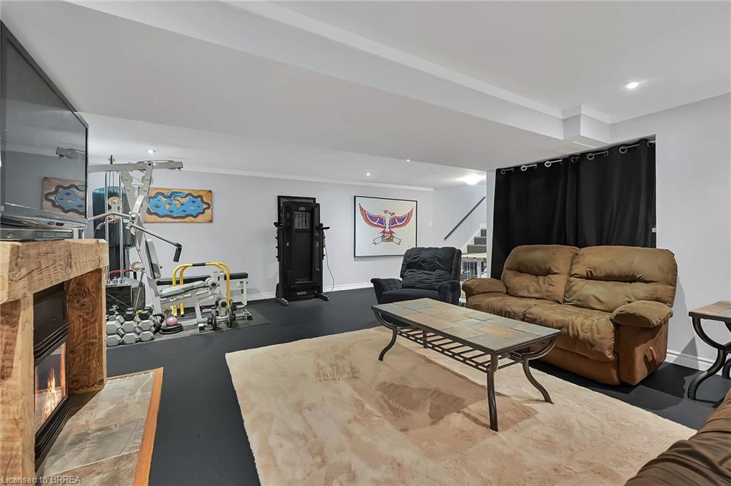 56 Forsythe Avenue Property Photo 35
