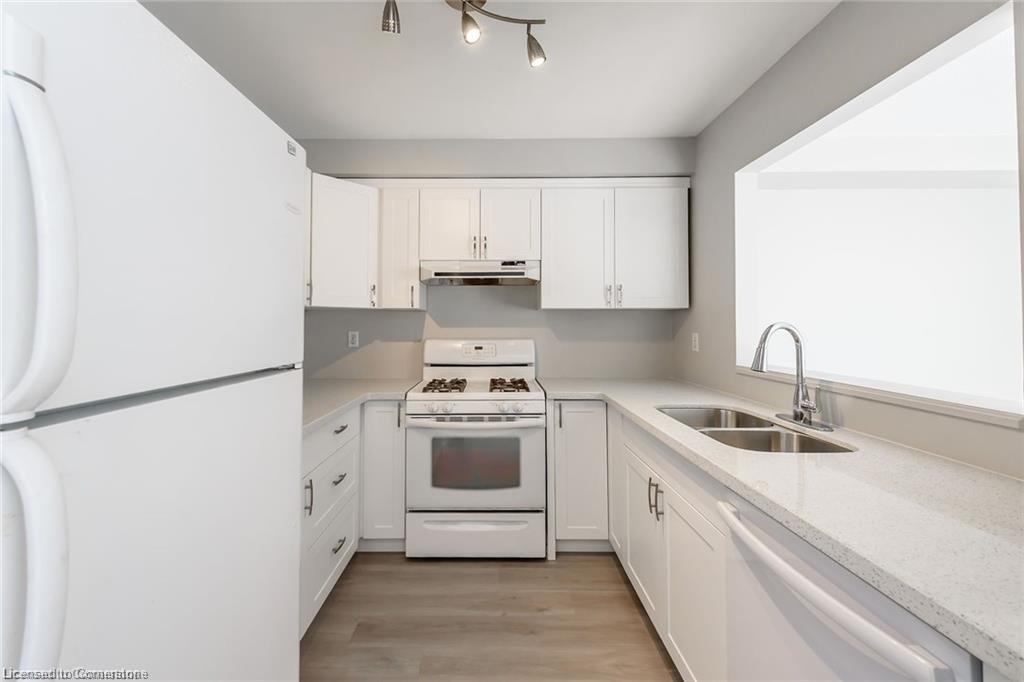 626 Taylor Crescent Property Photo 14