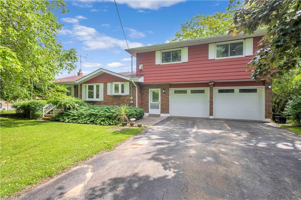 2246 County Line 74 Property Photo 1