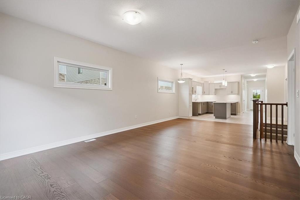 81 Montrose Trail Property Photo 11