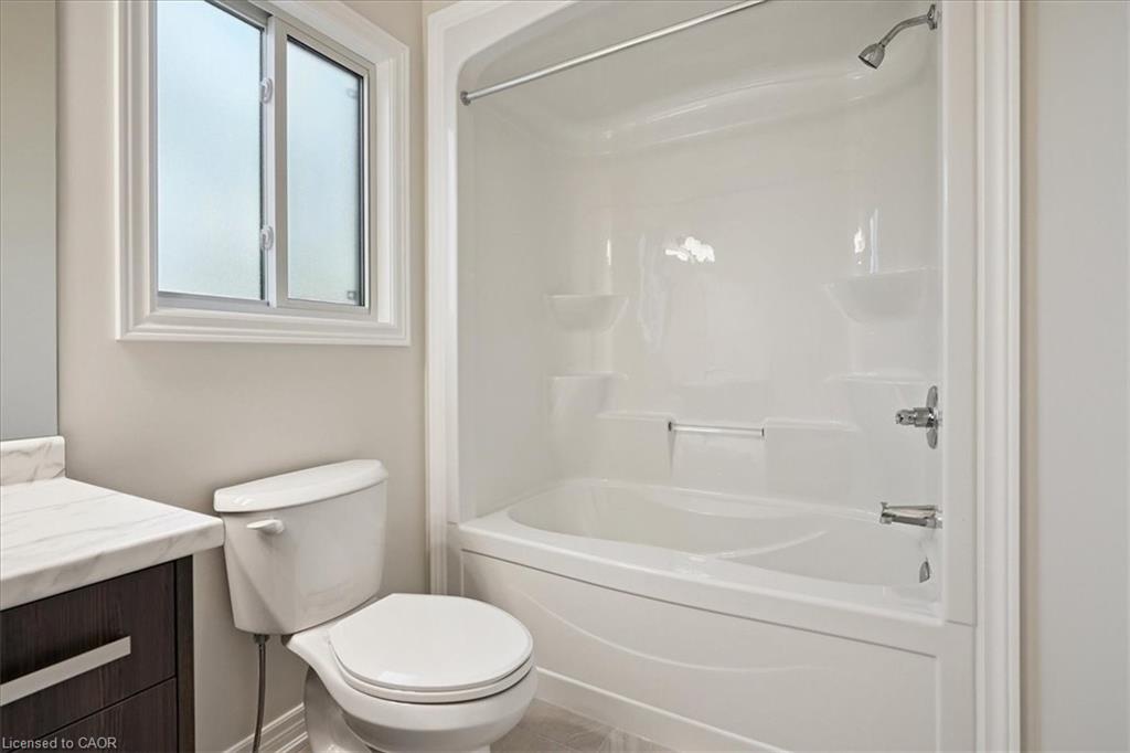 81 Montrose Trail Property Photo 29