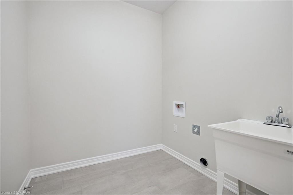 81 Montrose Trail Property Photo 30